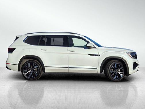 2025 Volkswagen Atlas 2.0T SEL Premium R-Line 4MOTION