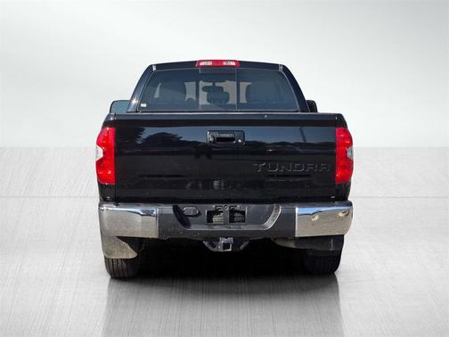 2015 Toyota Tundra SR5