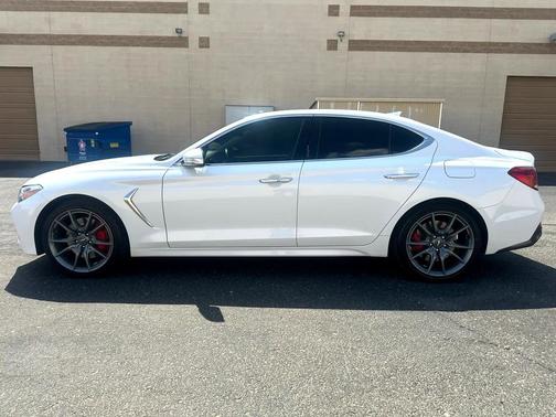 2019 Genesis G70 2.0T Sport 6M