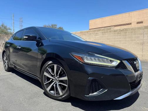 Black 2019 Nissan Maxima 3.5 SL