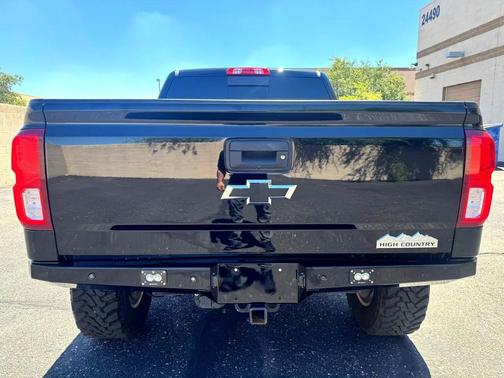 2018 Chevrolet Silverado 1500 High Country