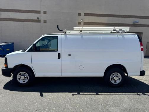White 2013 Chevrolet Express 2500 LT
