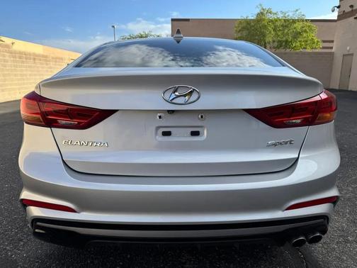 2018 Hyundai ELANTRA Sport