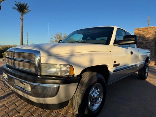 2002 Dodge Ram 2500 SLT Quad Cab