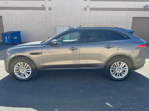 Gray 2017 Jaguar F-PACE 35t Prestige