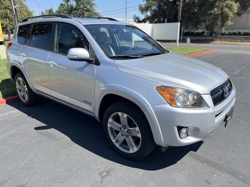 2009 Toyota RAV4 Sport