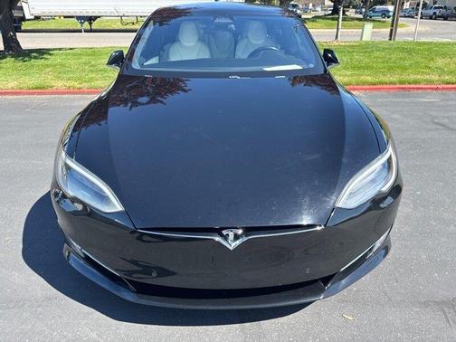 2017 Tesla Model S 75