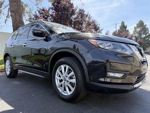 2019 Nissan Rogue S