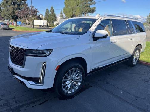 2021 Cadillac Escalade ESV Premium Luxury