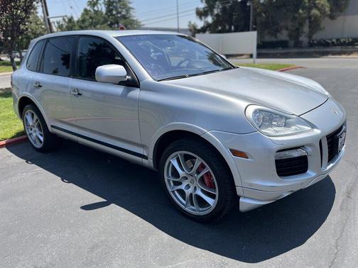 2009 Porsche Cayenne GTS