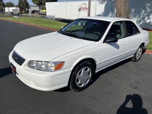2000 Toyota Camry LE