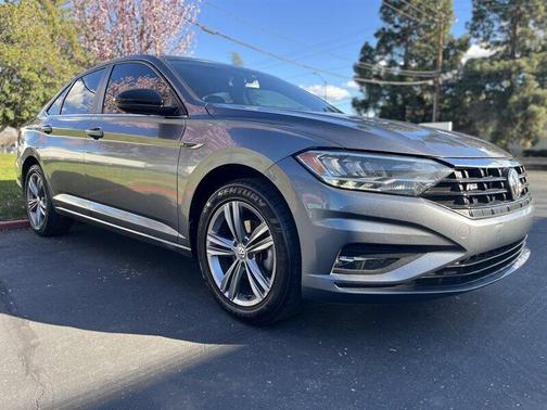 2019 Volkswagen Jetta 1.4T R-Line