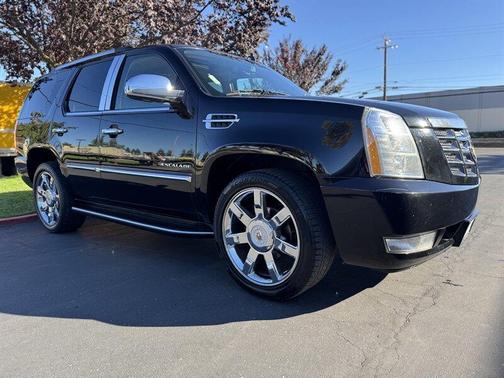 2014 Cadillac Escalade Luxury