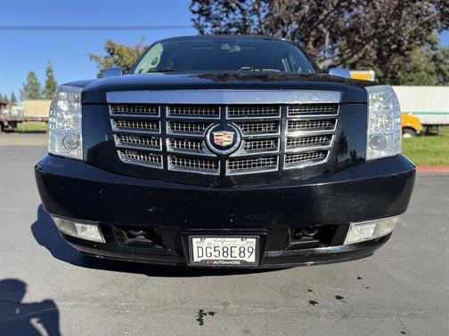 2014 Cadillac Escalade Luxury