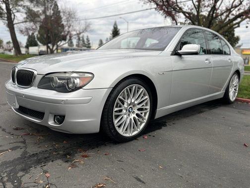 2007 BMW 750 i