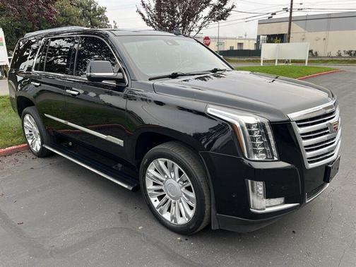 2017 Cadillac Escalade Platinum