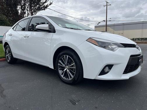 2016 Toyota Corolla LE Plus