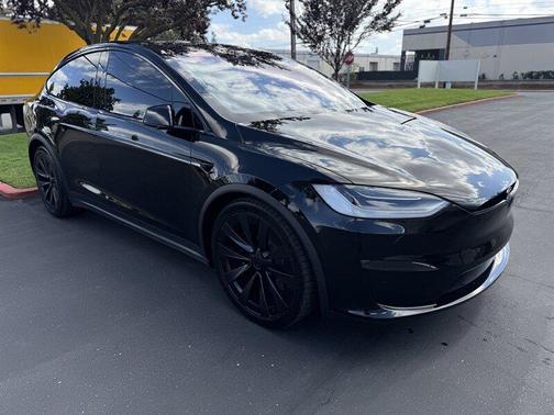 2021 Tesla Model X Performance