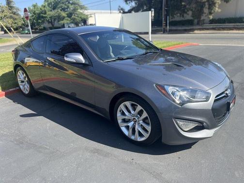 2015 Hyundai Genesis Coupe 3.8 Base