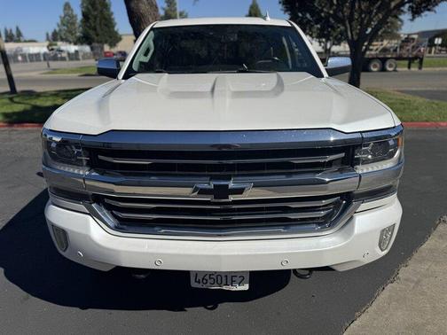 2017 Chevrolet Silverado 1500 High Country