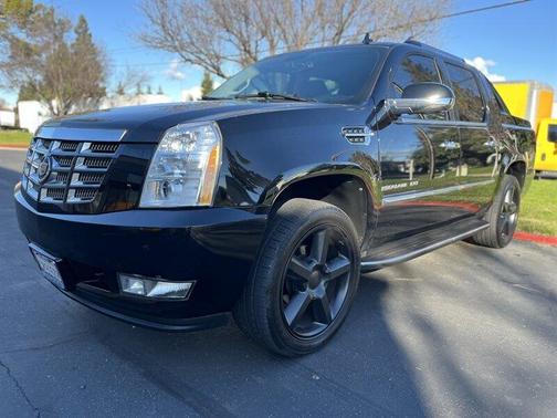 2012 Cadillac Escalade EXT Luxury