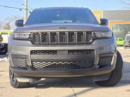 2025 Jeep Grand Cherokee L Altitude