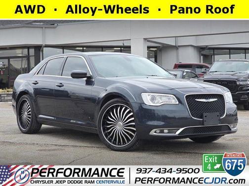 2016 Chrysler 300 Limited