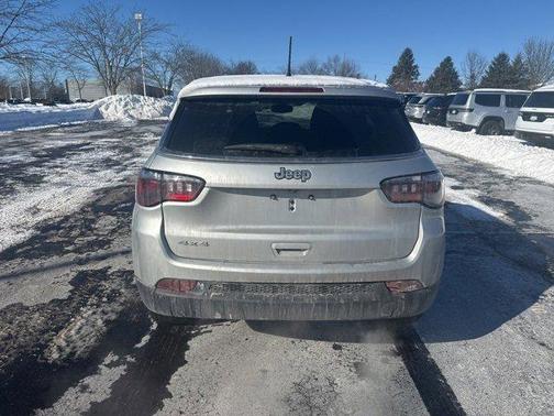 2024 Jeep Compass Sport