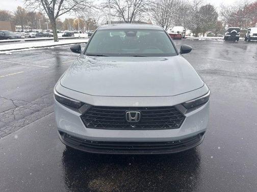 2025 Honda Accord Hybrid Base