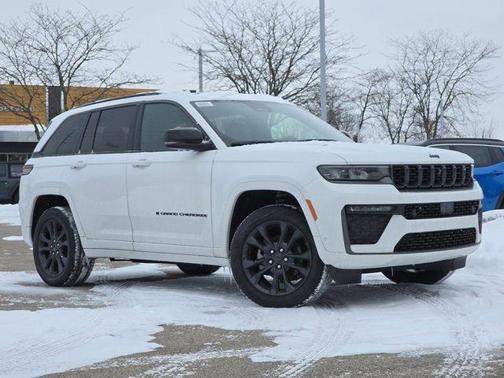 Bright White Clearcoat 2026 Jeep Grand Cherokee Limited