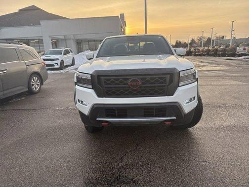 2023 Nissan Frontier PRO-X