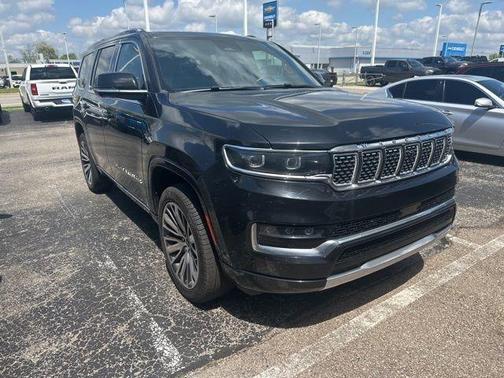 Diamond Black Crystal Pearlcoat 2025 Jeep Grand Wagoneer Base