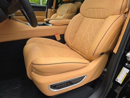 High Gloss Black 2026 Jeep Grand Wagoneer Summit Reserve