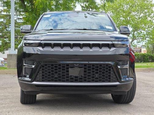 High Gloss Black 2026 Jeep Grand Wagoneer Summit Reserve