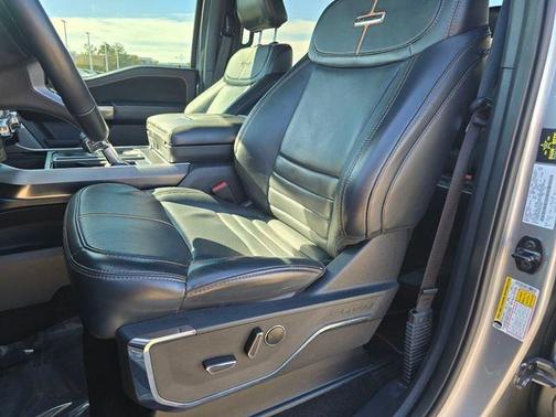 Silver Metallic 2022 Ford F-150 Platinum
