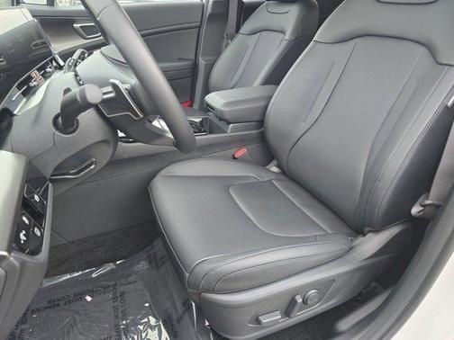 2025 Kia Sportage Hybrid EX