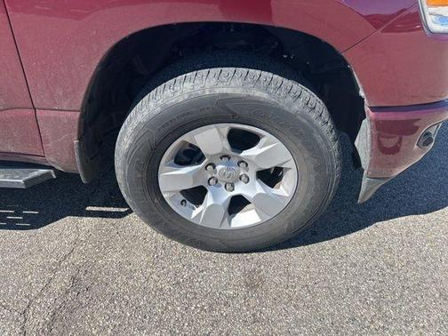 Delmonico Red Pearlcoat 2023 RAM 1500 Big Horn/Lone Star