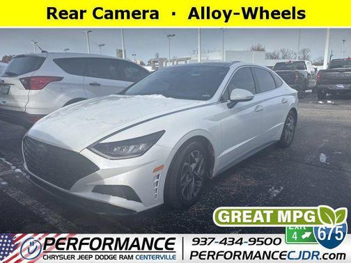 2022 Hyundai SONATA SEL