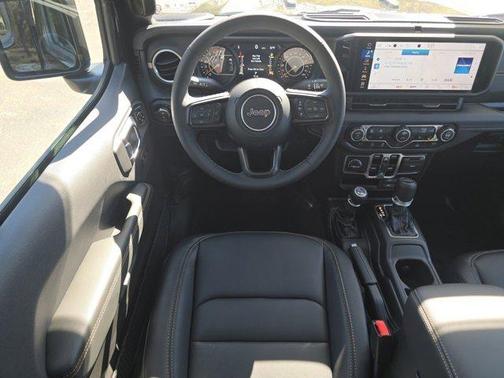 2025 Jeep Gladiator High Tide