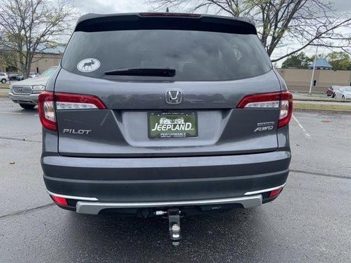 2021 Honda Pilot Touring 8-Passenger