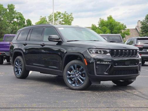 Diamond Black Crystal Pearlcoat 2026 Jeep Grand Cherokee L Limited