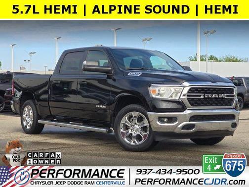 Diamond Black Crystal Pearlcoat 2023 RAM 1500 Big Horn/Lone Star