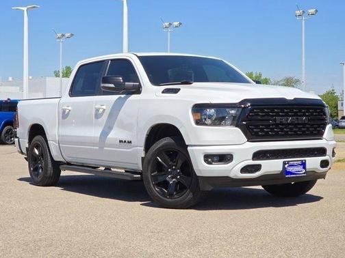 Bright White Clearcoat 2022 RAM 1500 Big Horn/Lone Star