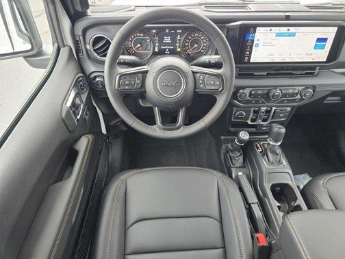 2025 Jeep Gladiator High Tide