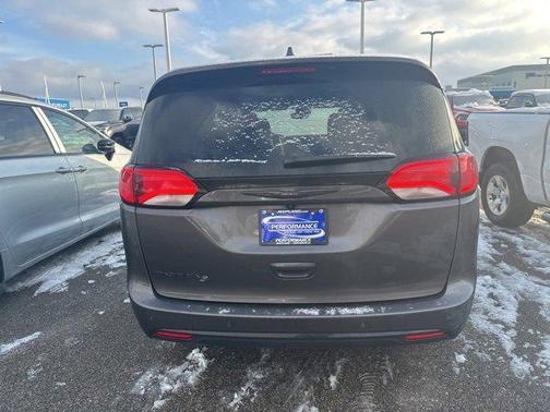 2019 Chrysler Pacifica Touring L