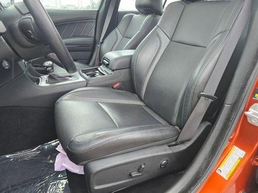 Sinamon Stick 2023 Dodge Charger SXT