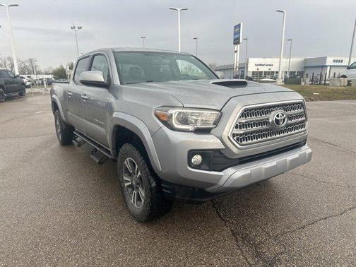 2017 Toyota Tacoma TRD Sport