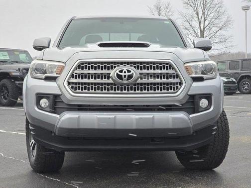 2017 Toyota Tacoma TRD Sport