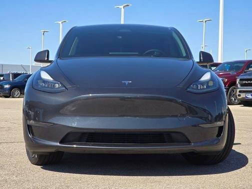Stealth Gray 2024 Tesla Model Y Long Range
