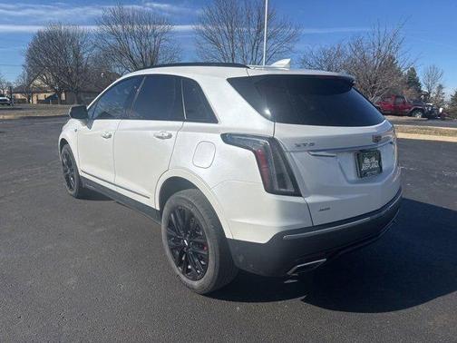 2022 Cadillac XT5 Sport